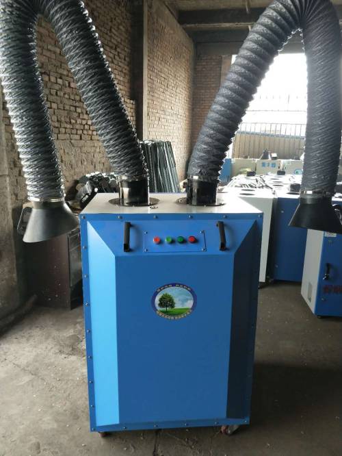 斜面雙臂焊煙凈化機(jī) 斜面雙臂焊煙凈化機(jī)